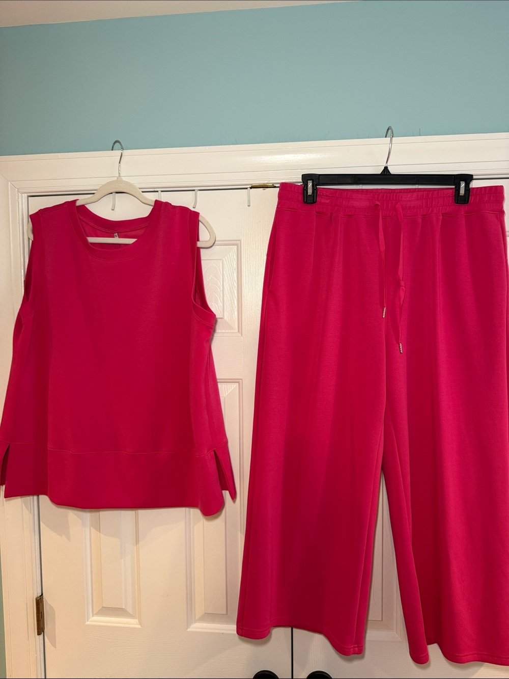 Amazon Women's Hot Pink Sleeveless Top & Wide-Leg Pants Set